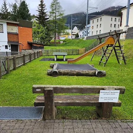 Modernes Neben Jakobshornbahn Mit 5 Einzelbetten Davos