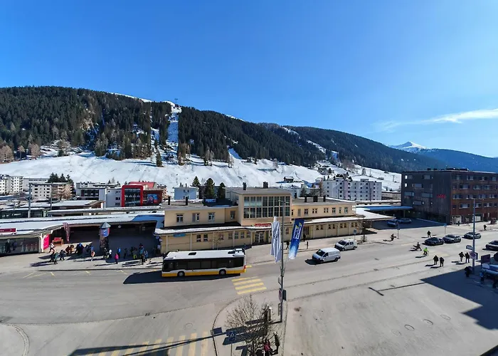 Fuer 5 Pers Neben Talstation Jakobshorn Skipiste Vollausgestattete Kueche Apartamento *