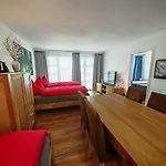Modernes Neben Jakobshornbahn Mit 5 Einzelbetten * Davos
