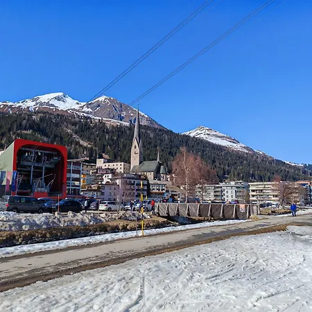 Für 5 Pers Neben Talstation Jakobshorn Skipiste Vollausgestattete Küche